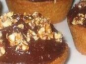 Muffins beurre cacahuètes nappage chocolat pralin