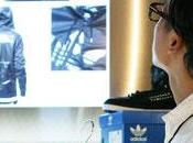 shopping 21ème siècle puces RFID dans cintres