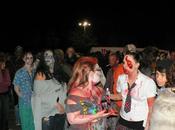 Happy Halloween: Zombie Walk 2011