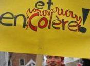 Manif étudiante contre hausse frais scolarité vingt trente mille personnes