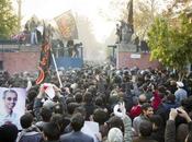 «étudiants» iraniens envahissent l'ambassade britannique Téhéran
