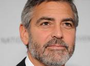 George Clooney plus vieillit, moins besoin sommeil