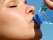 SURPOIDS: Boire l’eau plutôt sodas pour perdre poids? American Journal Clinical Nutrition