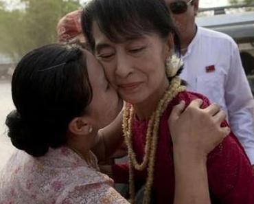 Aung San Suu Kyi fera son entrée au Parlement birman le 23 avril