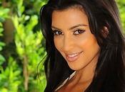 Kardashian poste message Facebook propos Britney Spears