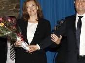 François Hollande Valérie Trierweiler entrent l’Élysée