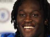 Chelsea Lukaku allumé journaliste anglais