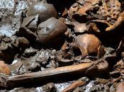 Découverte unique d'une sépulture Aztèque accompagnée centaines d'ossements