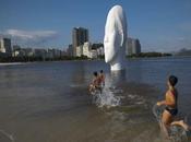 sculpture Jaume Plensa immergée dans baie Guanabara, Janeiro, Brésil