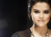 NRJ12: Selena Gomez interview dans Vous êtes direct soir