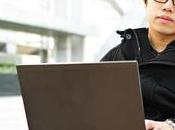 Chine, RenRen marie réseau social prêt étudiant