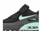 Nike Essential Stealth Mint