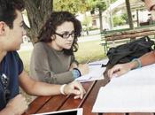 Mobile tablette simplifient l'apprentissage, mais hors murs scolaires