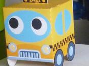Taxi papertoy PaperBoxWorld)