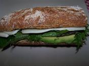 Sandwich végétarien gourmand (baguette fait-maison)