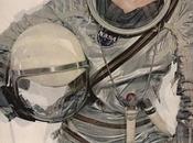 detail mode semaine: petit precis space age...par hayley