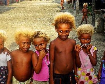LES BLONDS DES ILES SALOMON NE DESCENDENT PAS DES EUROPEENS