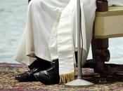souliers Pape Francis