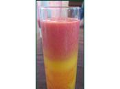 Cocktail smoothie orange-mangue-framboise-sirop fraises