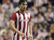 Amorebieta signe Fulham