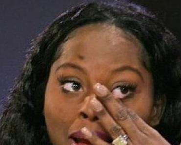 FOXY BROWN ‘POUR ENTRER DANS LE RAP JAY-Z M’A DEVIERGEE QUAND J’AVAIS 15 ANS EN PLUS IL EST HOMOSEXUEL’
