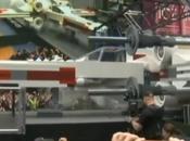 vaisseau Stars Wars construit Lego Times Square (vidéo)