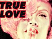 Pink présente pochette single "True Love" oublie Lily Allen passage