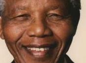Afrique Nelson Mandela dans état critique #Madiba