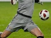 Mercato-Chelsea Schwarzer débarque