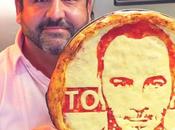 FOOD: portraits confectionnés dans pizza