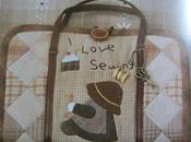 thème ptit défi septembre pochette couture avec biais