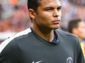 PSG-Thiago Silva vois jouer France encore longtemps