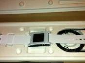 Vidéo Déballage montre Pebble