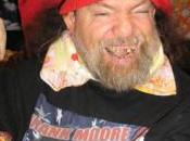 Décés l'artiste controversé, Frank Moore!