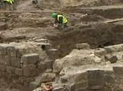 fouilles mettent jour monastère XIème siècle Aurillac