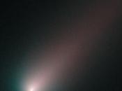Sursaut d’activité comète ISON photographié Hubble
