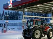 Suède essence hors prix pour parc auto zéro thermique