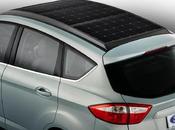 Ford présente voiture hybride équipée d’un panneau solaire