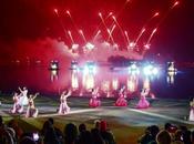 janvier 2014. d’artifice 121e anniversaire d’Udonthani