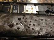 Photos d'un iPhone dont batterie pris explosé