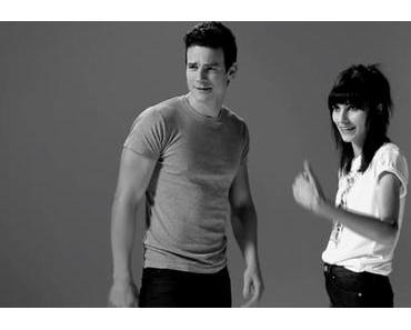 20 inconnus s’embrassent pour la première fois