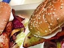 L’hamburger plus pimenté monde mange Angleterre