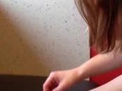 Barbie chauve, soutien enfants cancéreux (vidéo)