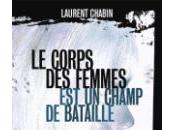 corps femmes champ bataille