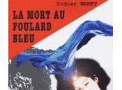 mort foulard bleu