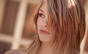 Est-ce que l’huile de ricin aidera vos cheveux à pousser plus vite?