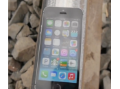 Insolite deux iPhone écrasés train