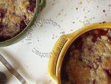 Crumble prunes noisettes