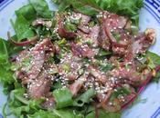 Nahm Dtok Salade bœuf grillé Grilled beef salad