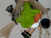 Sorcière avec p'tit chat suspendre